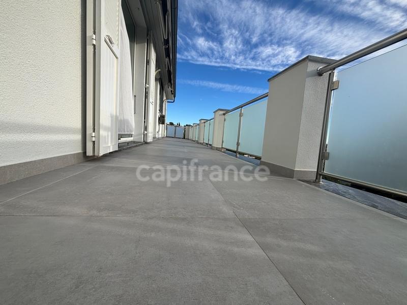 Appartement - 105 m² - 4 pièces