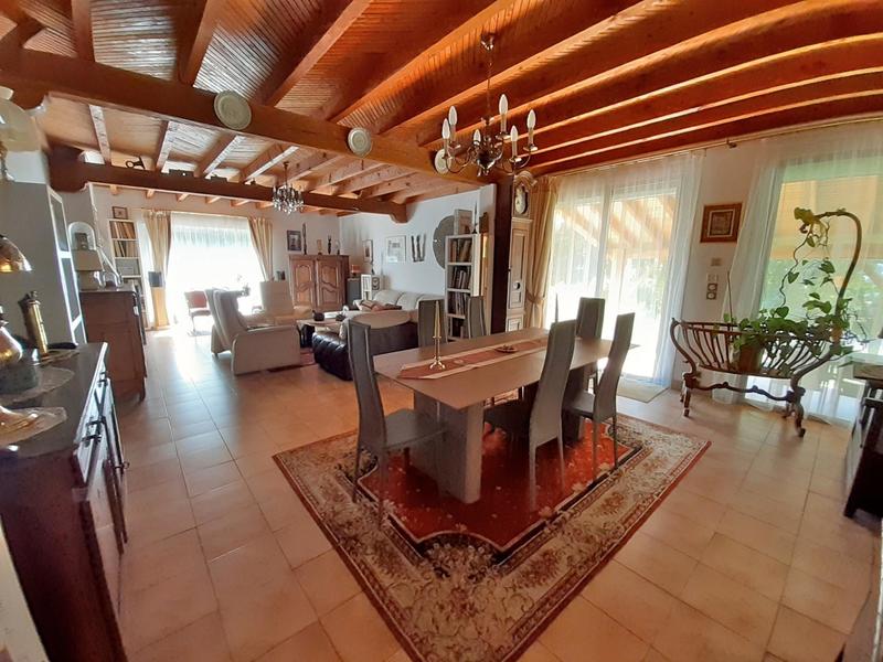 Maison - 130 m² - 5 pièces