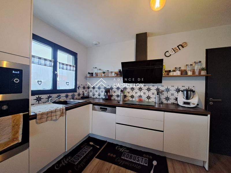 Maison - 112 m² - 4 pièces