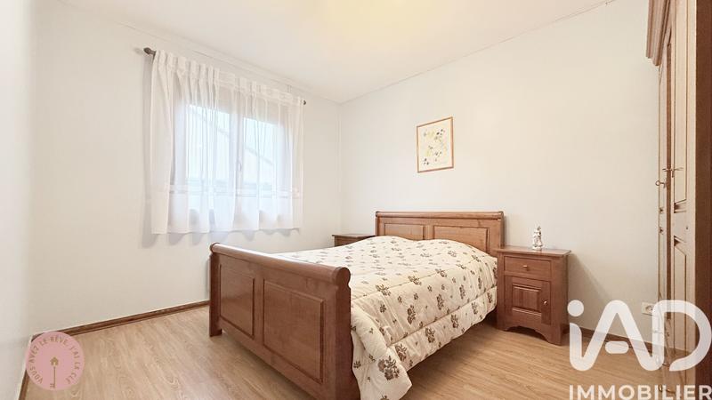 Maison - 97 m² - 5 pièces