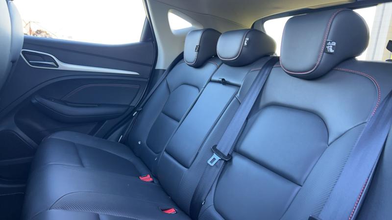 Mg Zs Ev 156 70kWh 156cv batterie Luxury - Entretien constructeur Toit ouvrant