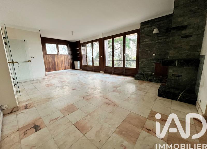 Maison - 171 m² - 7 pièces