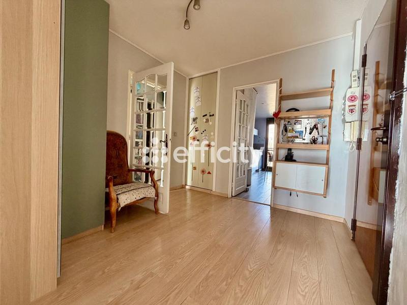 Appartement - 94 m² - 4 pièces