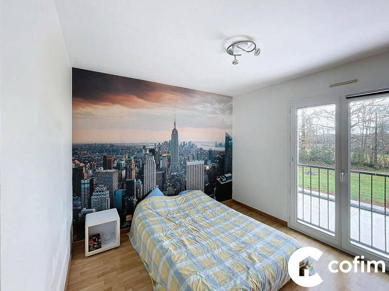 Maison - 190 m² - 8 pièces