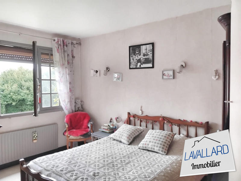 Maison - 159 m² - 8 pièces