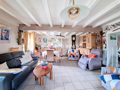 Maison de village - 183 m² - 8 pièces