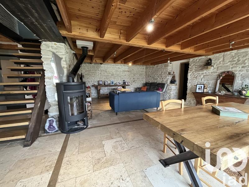 Maison - 185 m² - 5 pièces