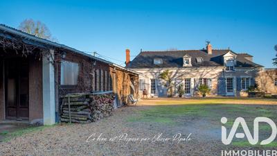 Maison - 181 m² - 8 pièces