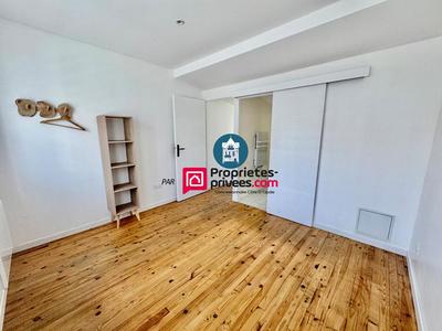 Maison - 81 m² - 7 pièces