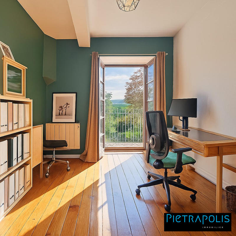 Maison - 135 m² - 5 pièces