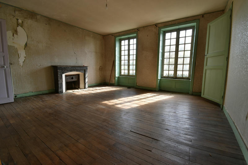 Maison - 168 m² - 8 pièces