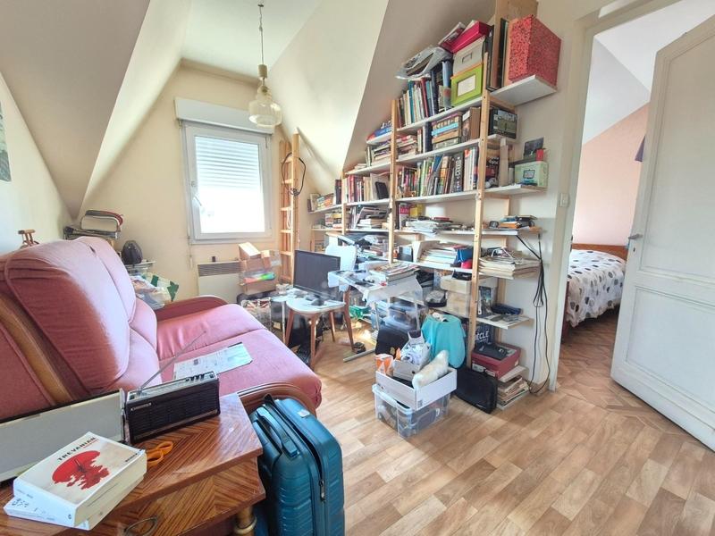 Maison - 90 m² - 5 pièces