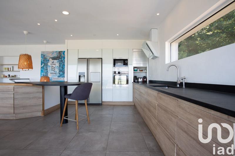 Maison de maîtres - 196 m² - 6 pièces