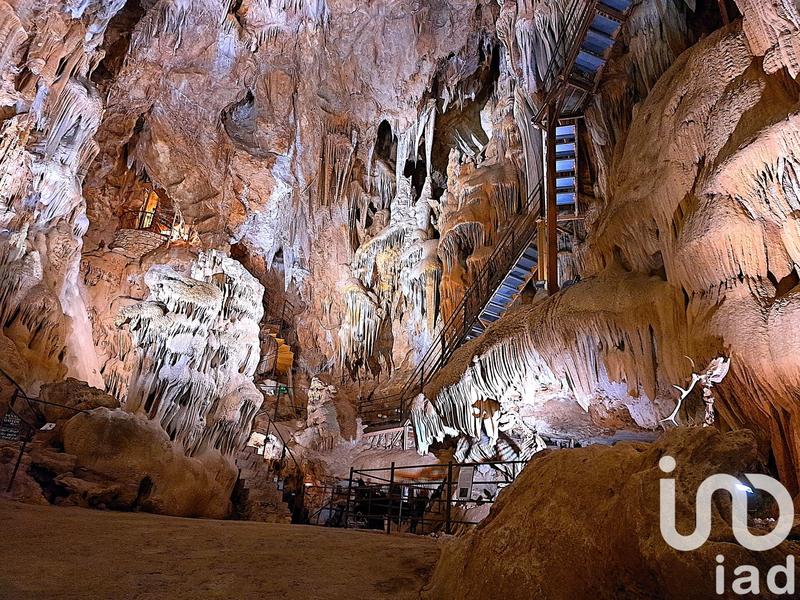 Maison - 200 m² - 10 pièces