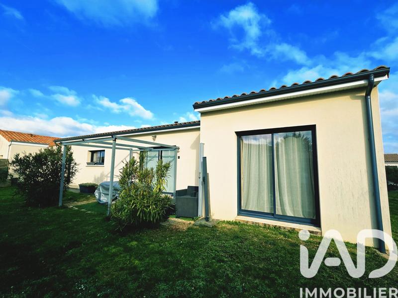 Maison - 104 m² - 5 pièces