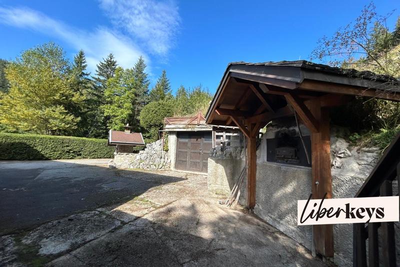 Maison - 153 m² - 7 pièces