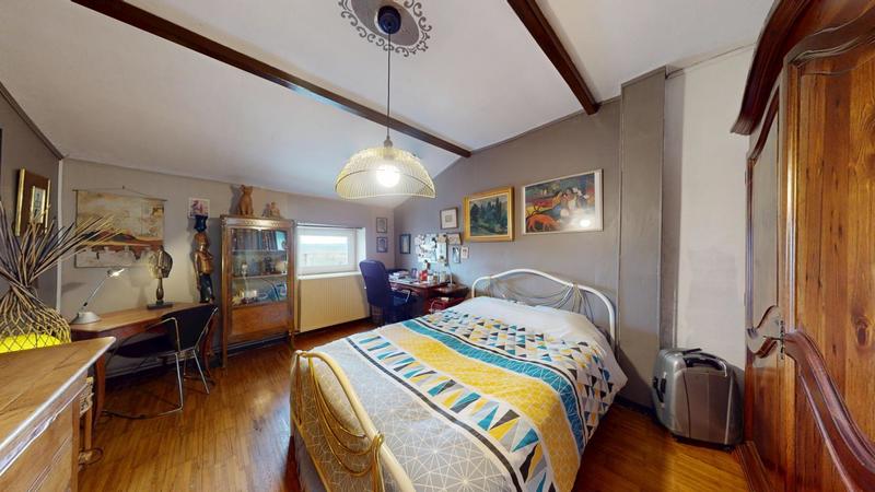 Maison - 169 m² - 6 pièces