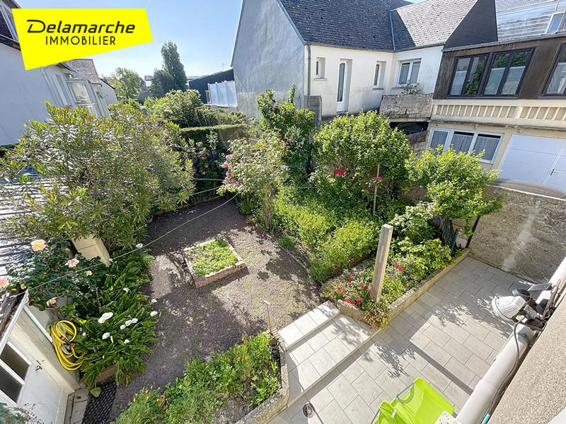 Maison - 94 m² - 5 pièces