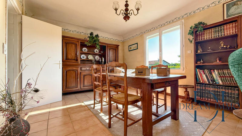 Maison - 108 m² - 4 pièces