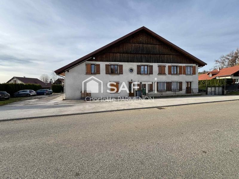 Maison - 215 m² - 6 pièces