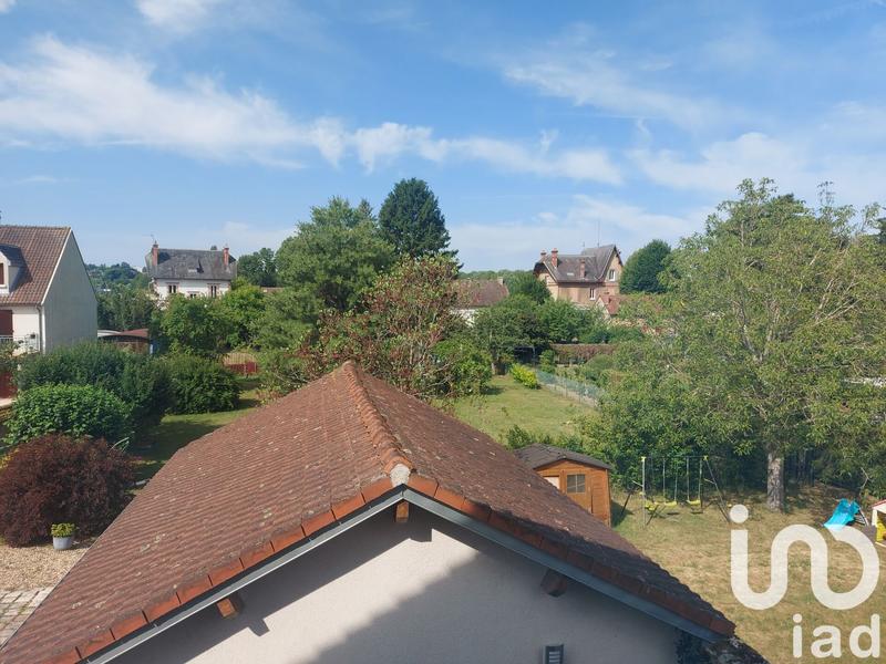 Maison - 247 m² - 9 pièces