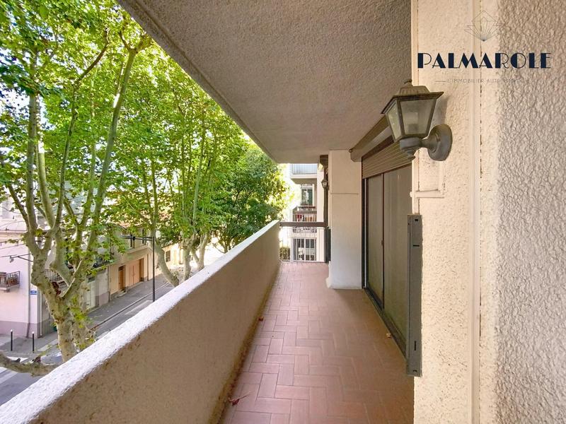 Appartement - 100 m² - 4 pièces