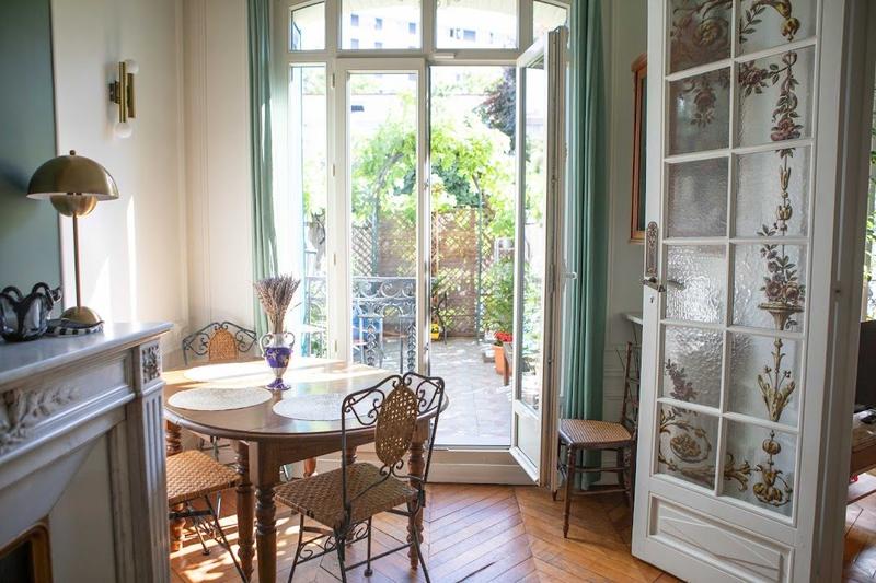 Maison - 180 m² - 9 pièces