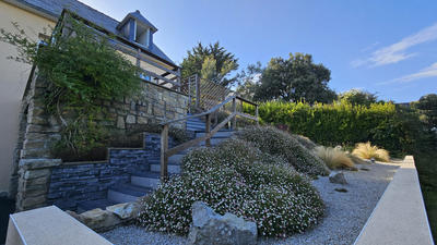 Maison - 96 m² - 4 pièces