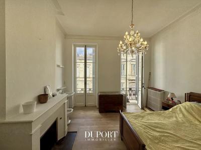 Maison de ville - 154 m² - 6 pièces