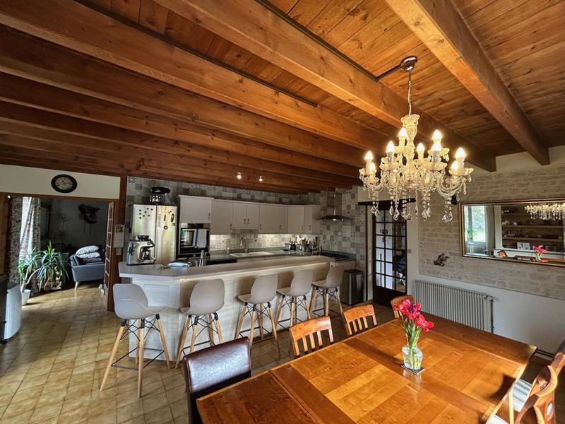 Longère - 174 m² - 6 pièces