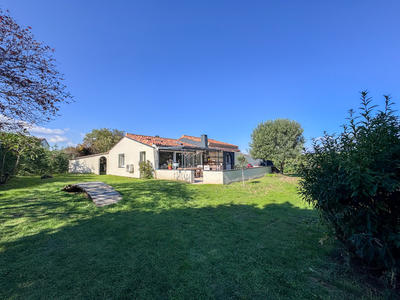 Maison - 141 m² - 6 pièces