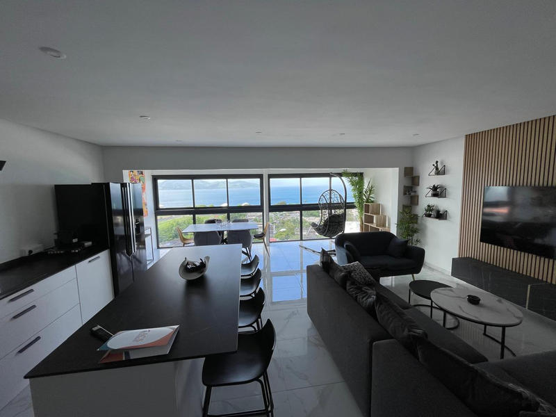 Appartement - 150 m² - 5 pièces