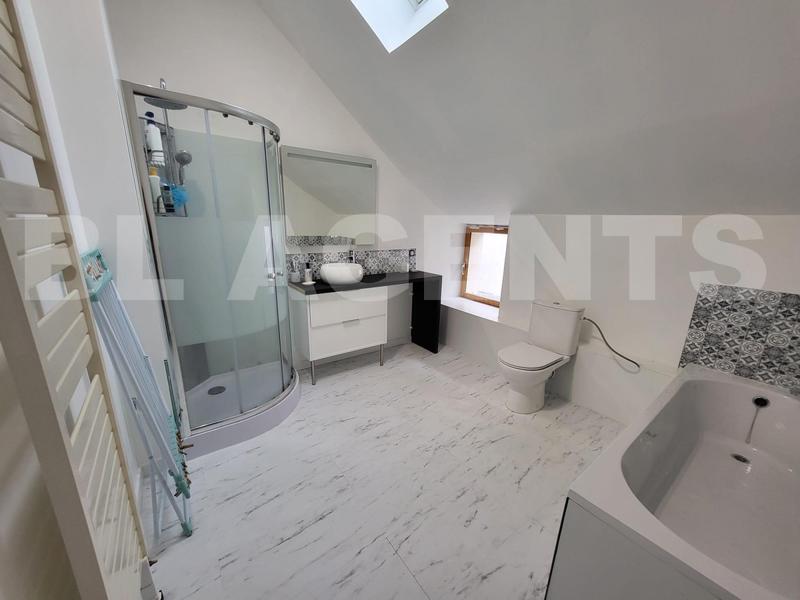 Maison de village - 136 m² - 6 pièces