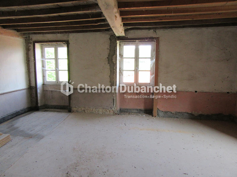 Corps de ferme - 250 m² - 8 pièces