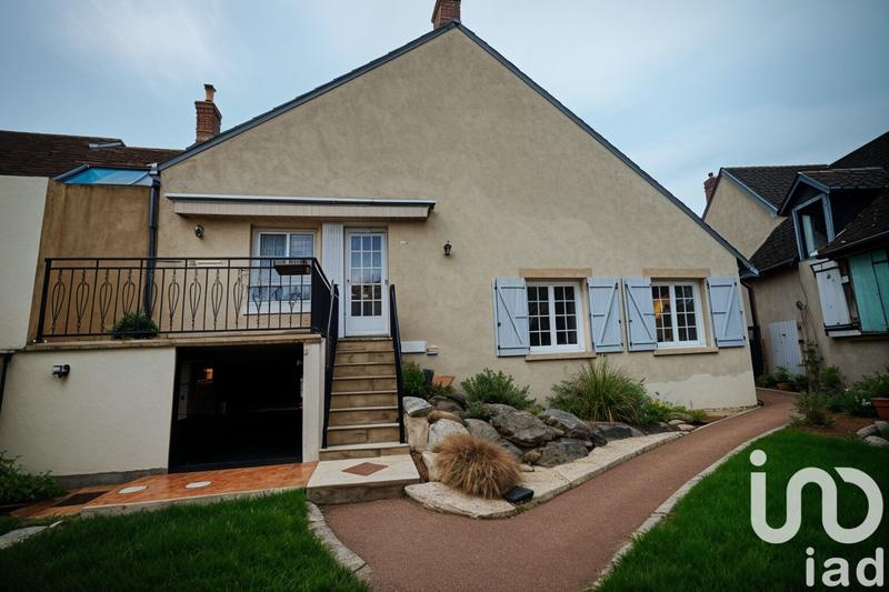 Maison - 160 m² - 5 pièces