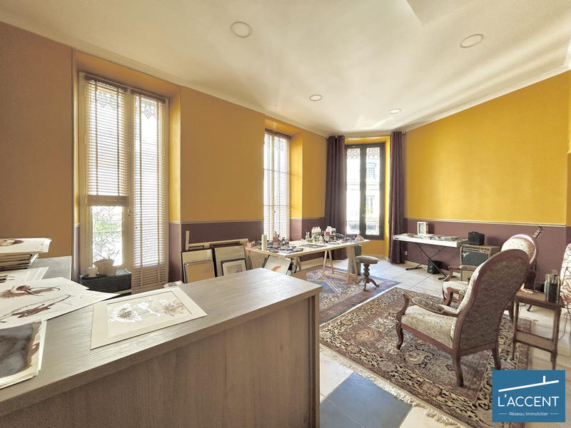 Appartement - 60 m² - 3 pièces