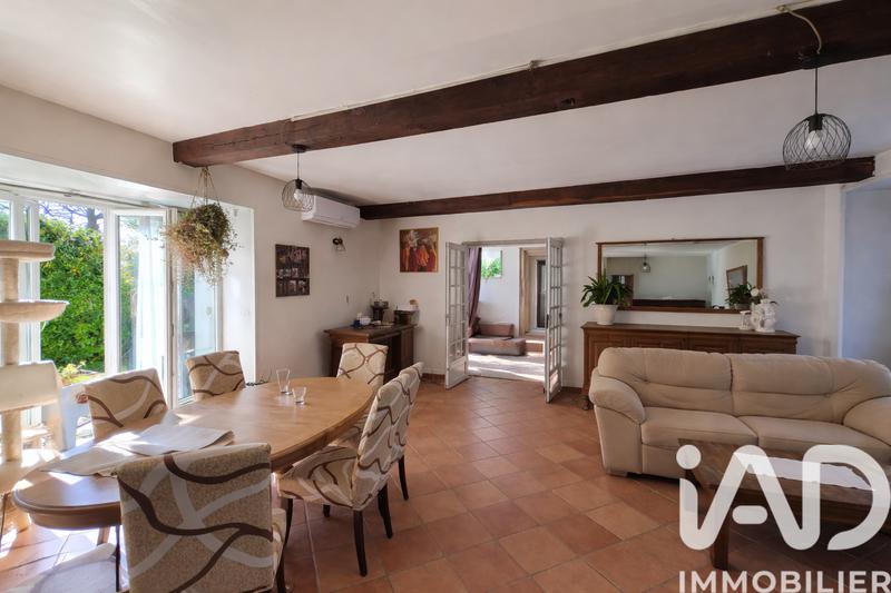 Maison - 263 m² - 4 pièces