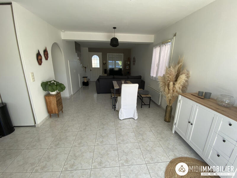 Maison - 93 m² - 4 pièces