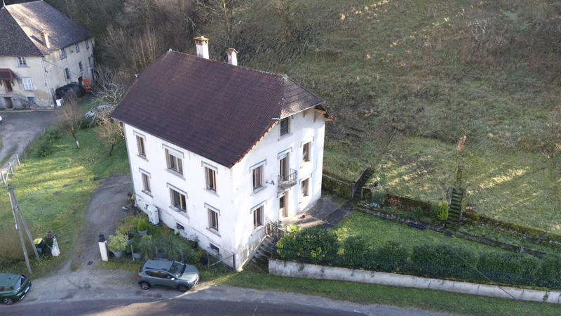 Maison - 314 m² - 6 pièces