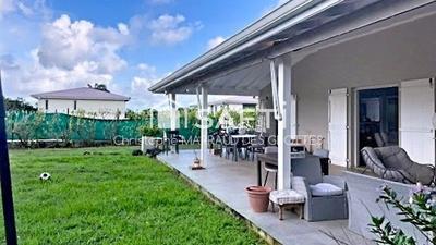 Maison - 146 m² - 4 pièces