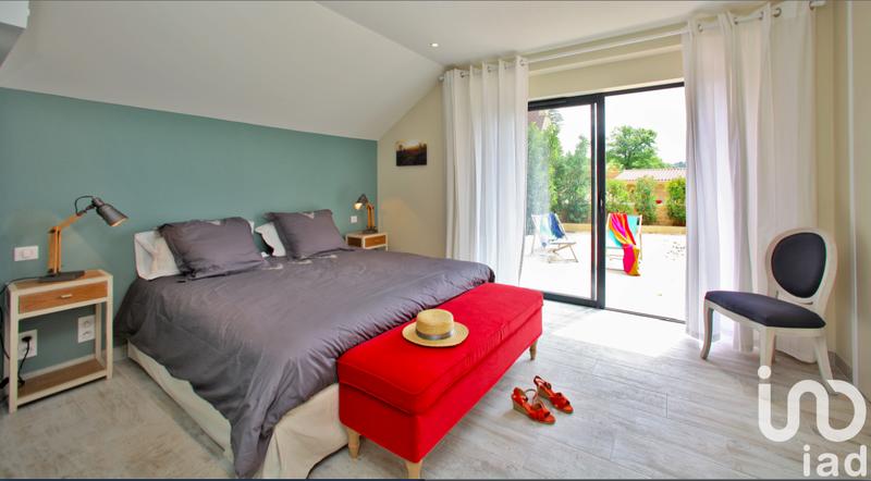 Maison - 760 m² - 21 pièces