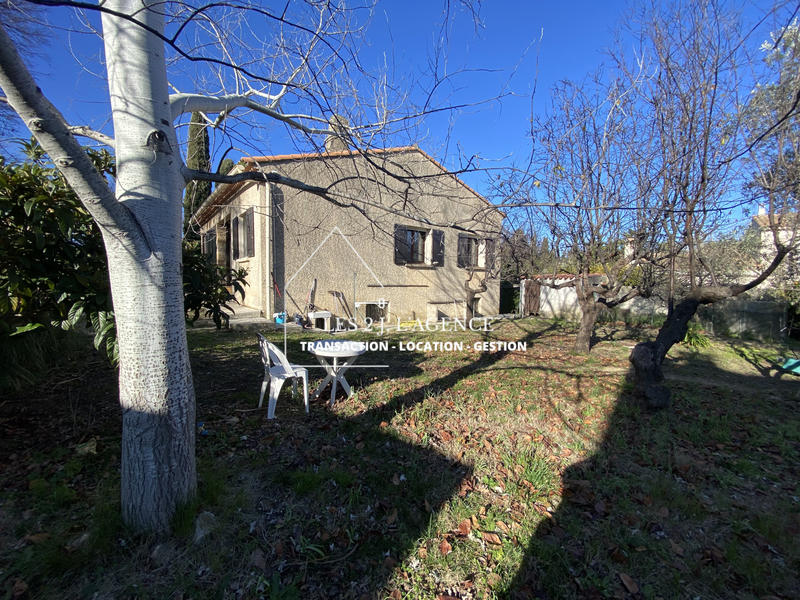Maison - 93 m² - 4 pièces