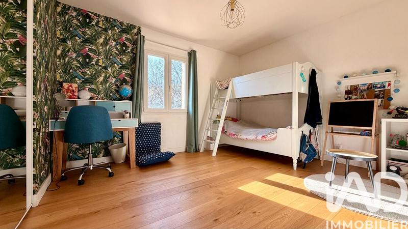 Bastide - 200 m² - 8 pièces