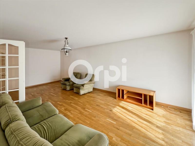 Appartement - 92 m² - 4 pièces