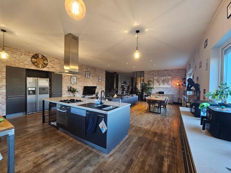 Maison ancienne - 180 m² - 5 pièces