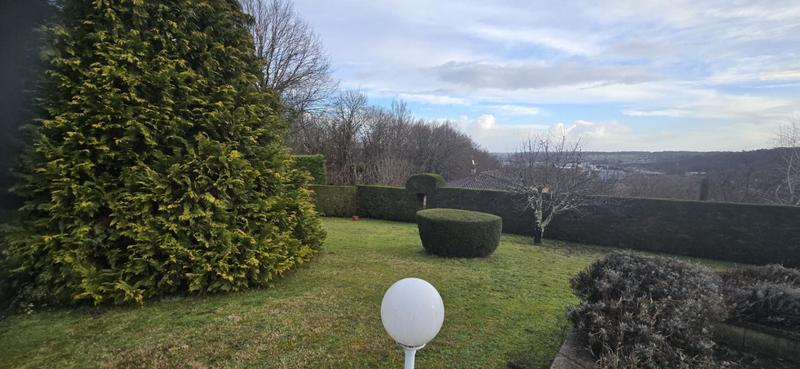 Maison - 162 m² - 6 pièces