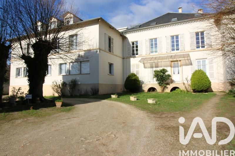 Appartement - 125 m² - 7 pièces