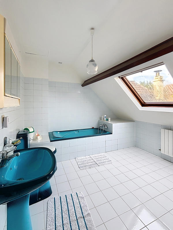 Maison - 178 m² - 6 pièces