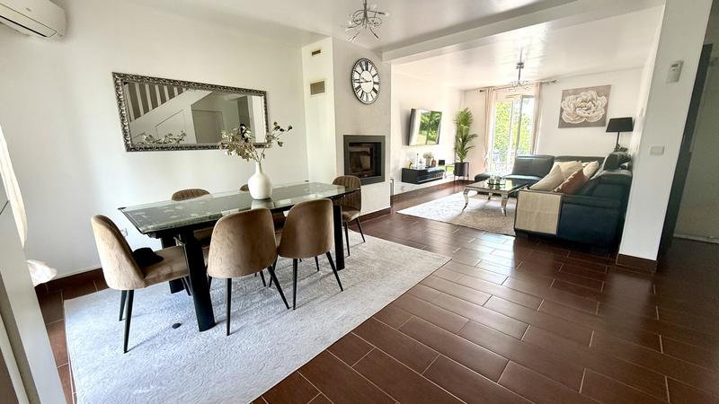 Maison - 113 m² - 6 pièces