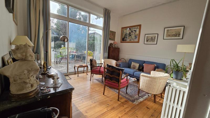 Maison - 157 m² - 6 pièces